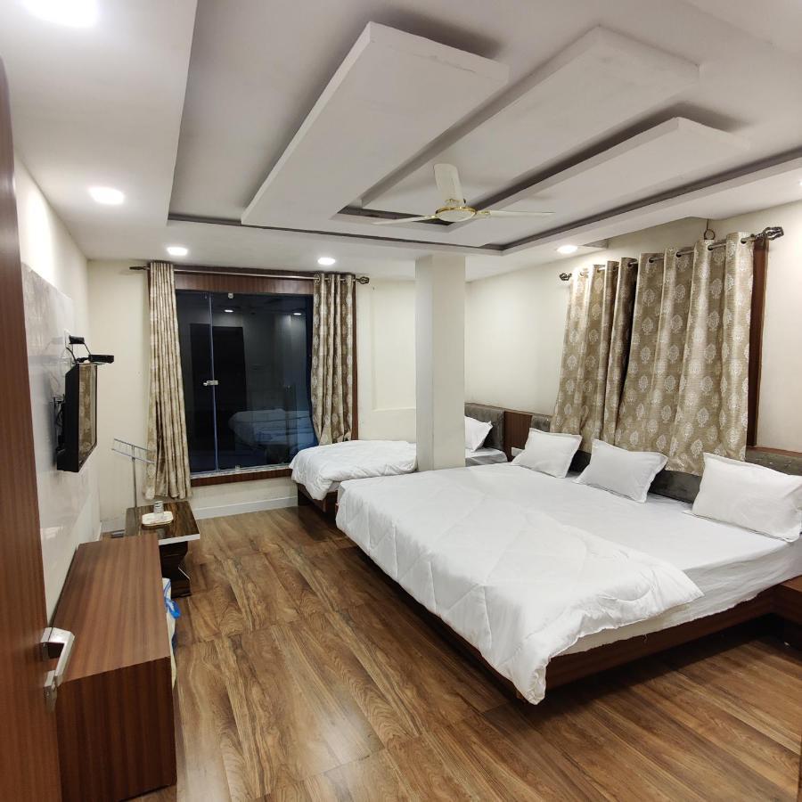 Hotel Shreeji Residency Pachmarhī Exterior foto