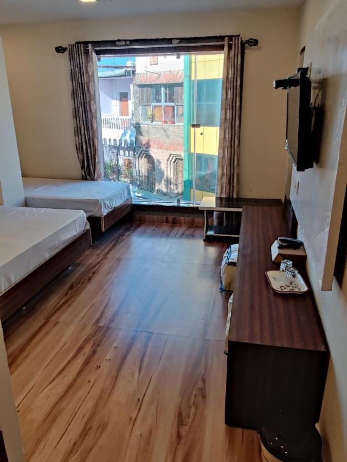 Hotel Shreeji Residency Pachmarhī Exterior foto