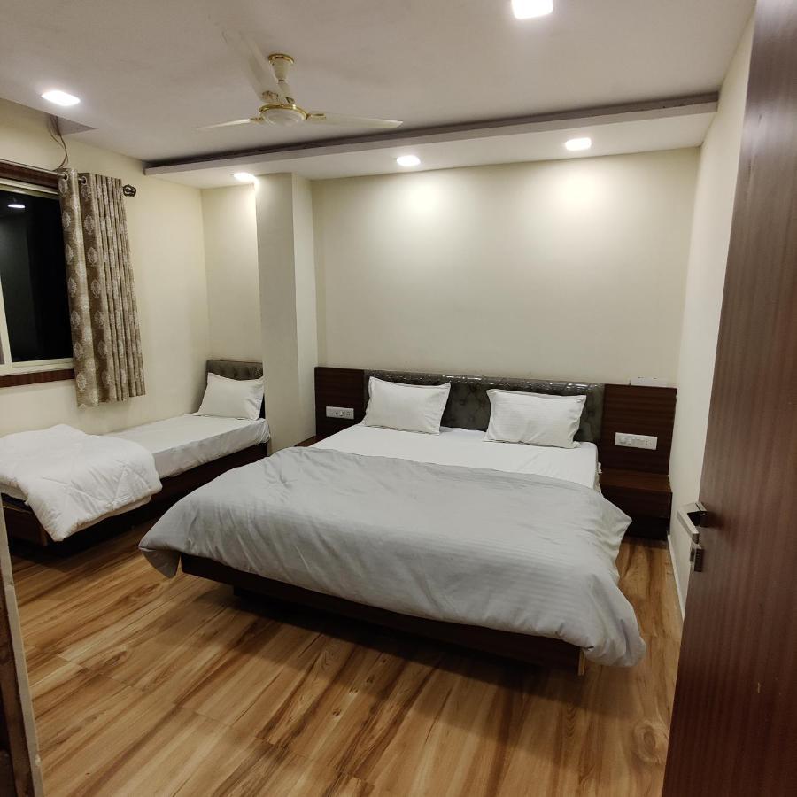 Hotel Shreeji Residency Pachmarhī Exterior foto